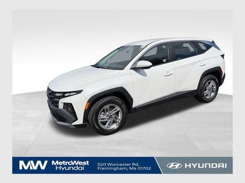 Serenity White Pearl 2025 Hyundai TUCSON SE