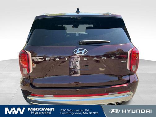 Sierra Burgundy 2023 Hyundai PALISADE Calligraphy