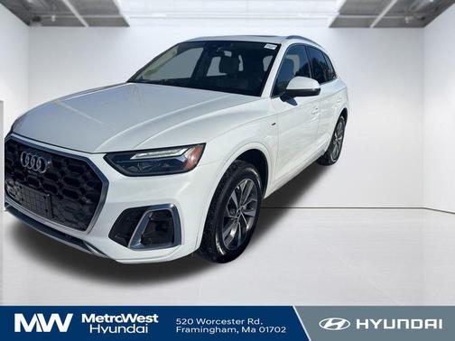 2023 Audi Q5 45 S line Premium Plus
