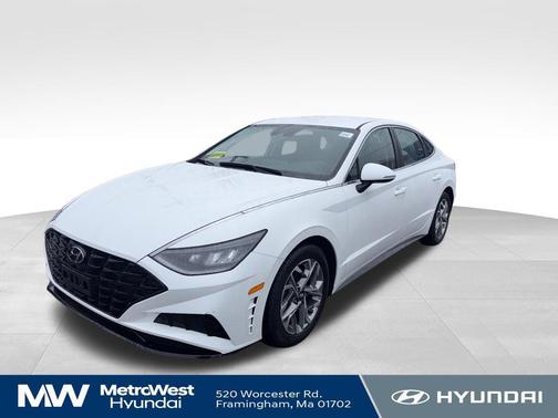 Quartz White 2022 Hyundai SONATA SEL