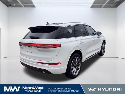 Pristine White Metallic Tri-Coat 2022 Lincoln Corsair Grand Touring