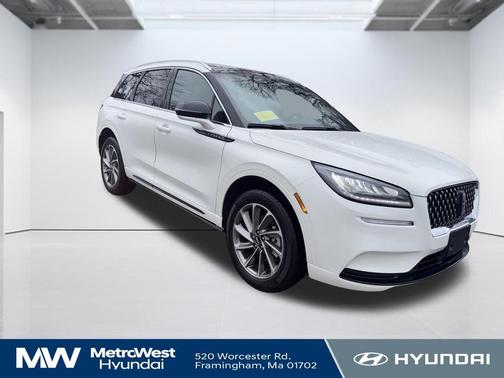 Pristine White Metallic Tri-Coat 2022 Lincoln Corsair Grand Touring