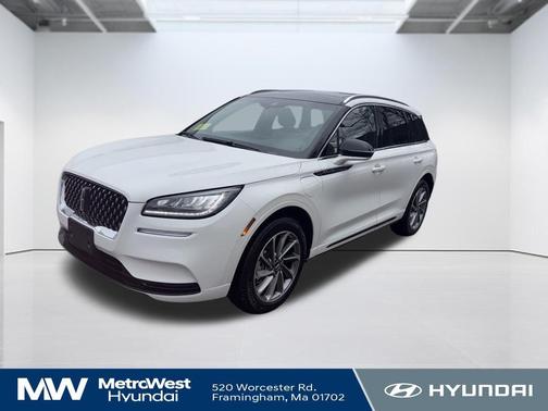 Pristine White Metallic Tri-Coat 2022 Lincoln Corsair Grand Touring