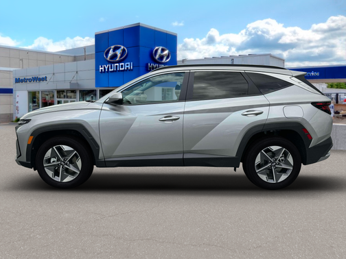 Shimmering Silver 2026 Hyundai TUCSON SEL