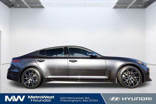 2023 Kia Stinger GT-Line