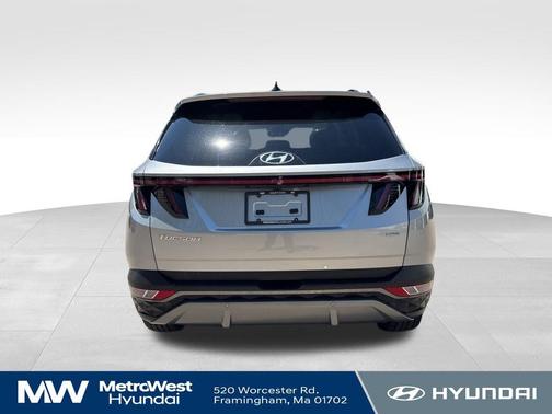 Shimmering Silver 2023 Hyundai TUCSON Limited