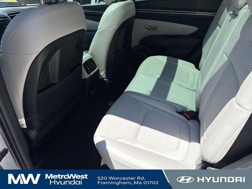 Shimmering Silver 2023 Hyundai TUCSON Limited