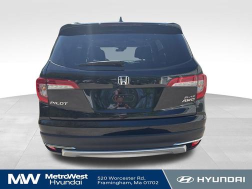Crystal Black Pearl 2020 Honda Pilot AWD Elite