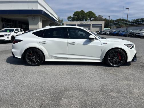 Platinum White Pearl 2024 Acura Integra