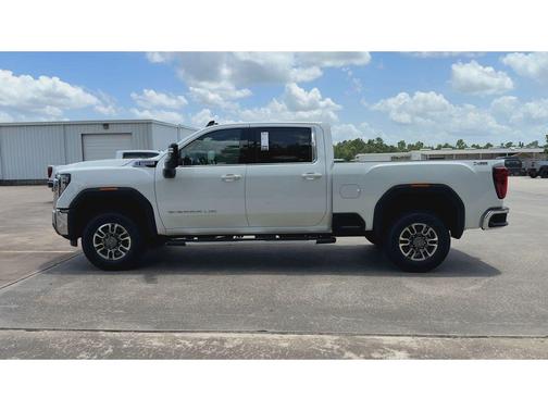 2025 GMC Sierra 2500 SLE