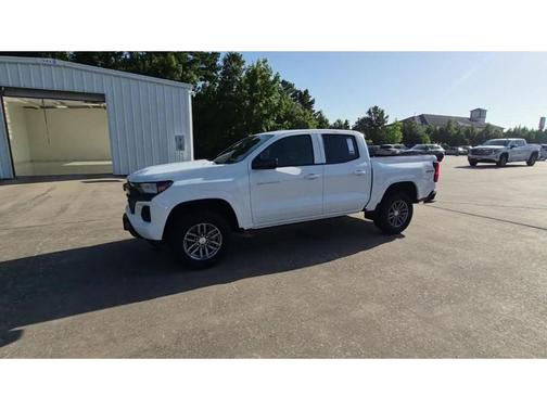 2025 Chevrolet Colorado LT