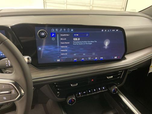 2025 Chevrolet Tahoe LS