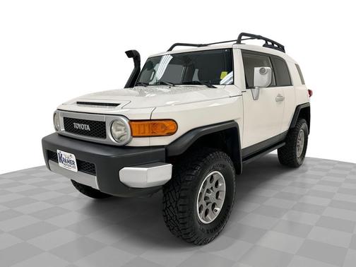 2013 Toyota FJ Cruiser Base