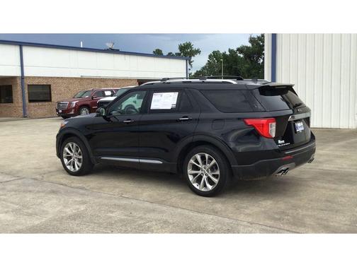 2022 Ford Explorer Platinum