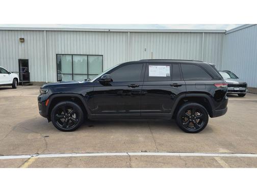 2023 Jeep Grand Cherokee Altitude