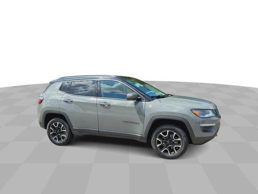 2021 Jeep Compass Trailhawk