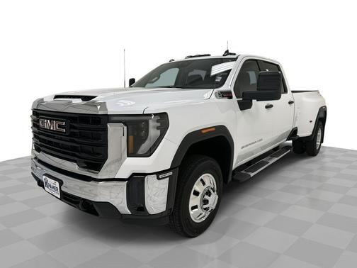 2025 GMC Sierra 3500 Pro