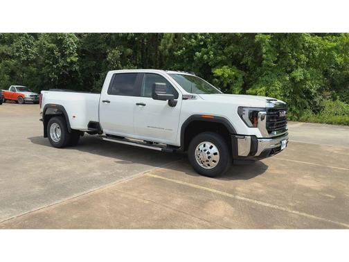 2025 GMC Sierra 3500 Pro