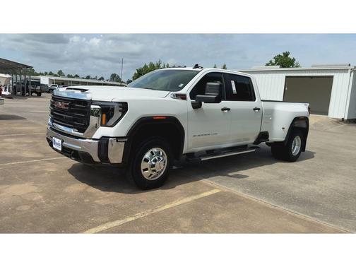 2025 GMC Sierra 3500 Pro