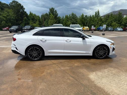 2023 Kia K5 GT