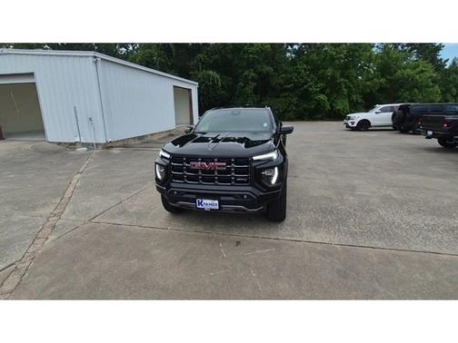 2025 GMC Canyon AT4