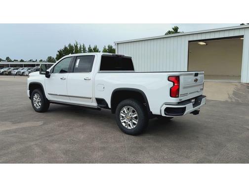 2025 Chevrolet Silverado 2500 High Country