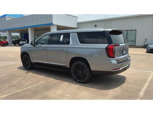 2025 GMC Yukon XL Elevation