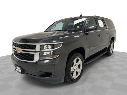 2017 Chevrolet Suburban LT