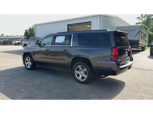 2017 Chevrolet Suburban LT