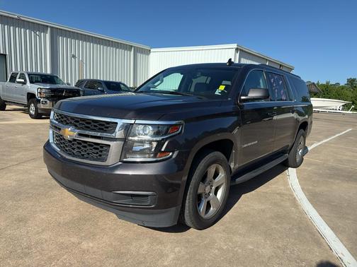 2017 Chevrolet Suburban LT