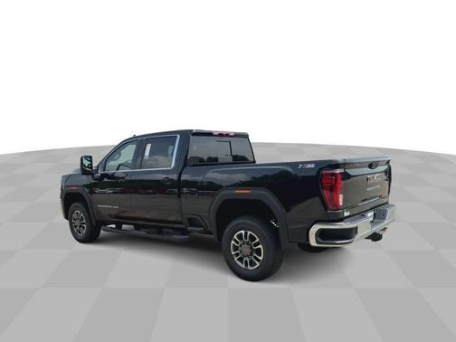 2025 GMC Sierra 2500 SLE
