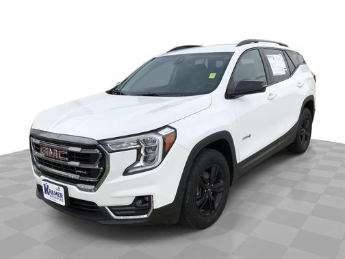 2023 GMC Terrain AT4