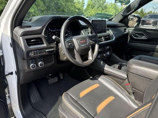 2021 GMC Yukon XL AT4