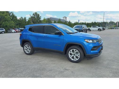 2025 Jeep Compass Latitude