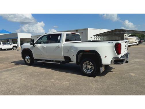 2025 GMC Sierra 3500 SLE
