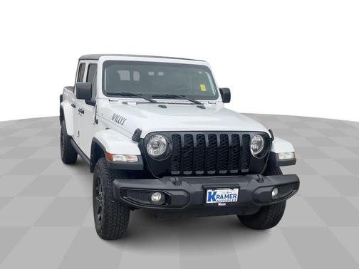 2021 Jeep Gladiator Sport