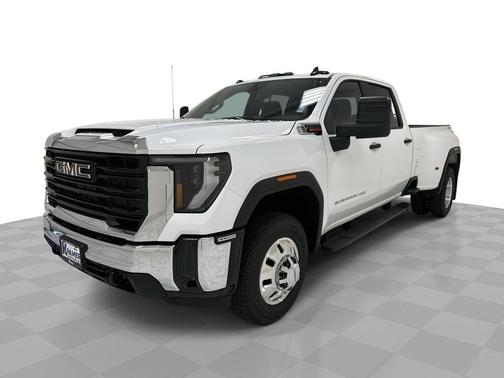 2025 GMC Sierra 3500 Pro