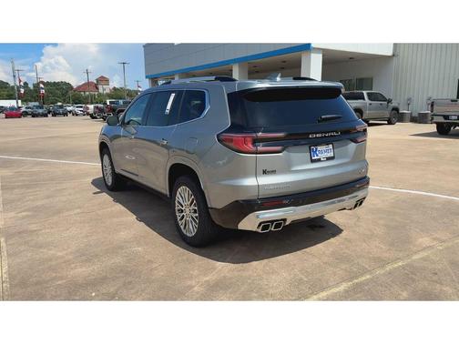 2025 GMC Acadia Denali