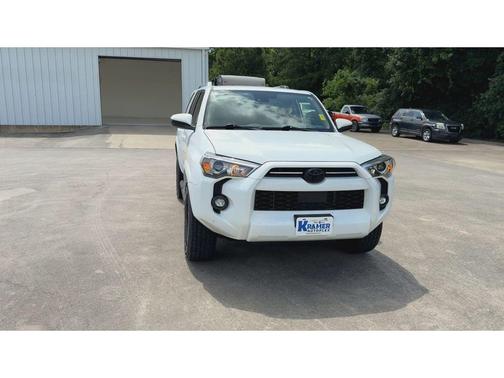 2022 Toyota 4Runner SR5
