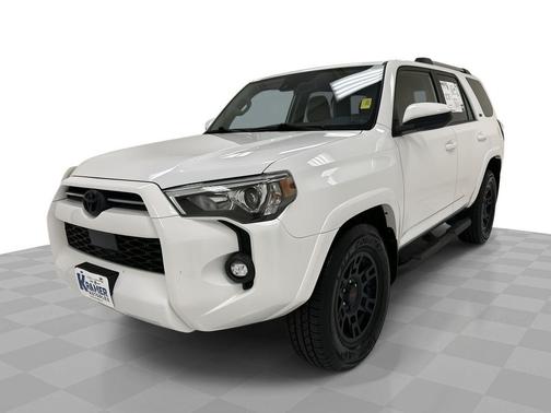 2022 Toyota 4Runner SR5