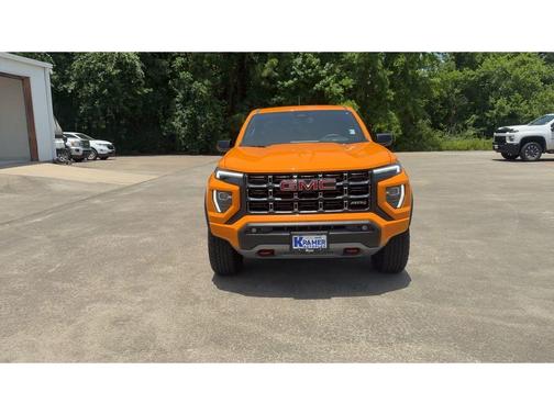 2025 GMC Canyon AT4