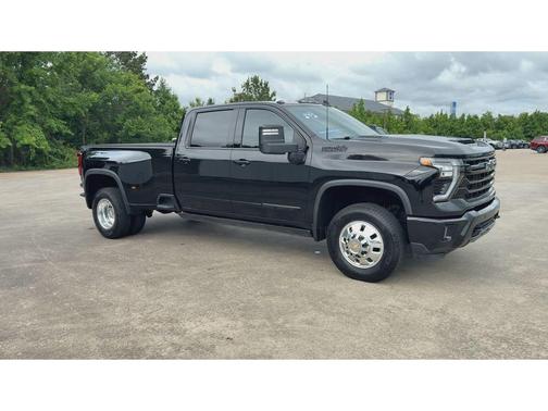 2024 Chevrolet Silverado 3500 High Country