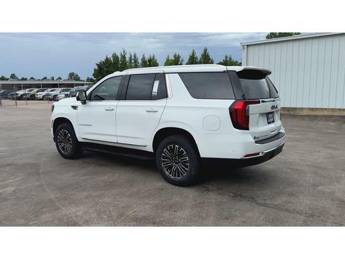 2025 GMC Yukon Elevation