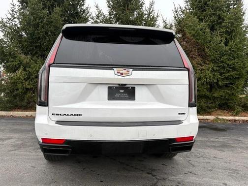 2022 Cadillac Escalade Sport