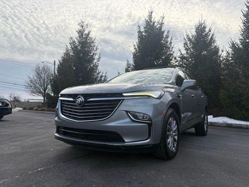 2023 Buick Enclave Essence FWD