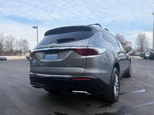 2023 Buick Enclave Essence FWD