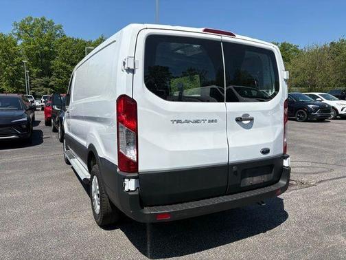 Oxford White 2024 Ford Transit-250 Base