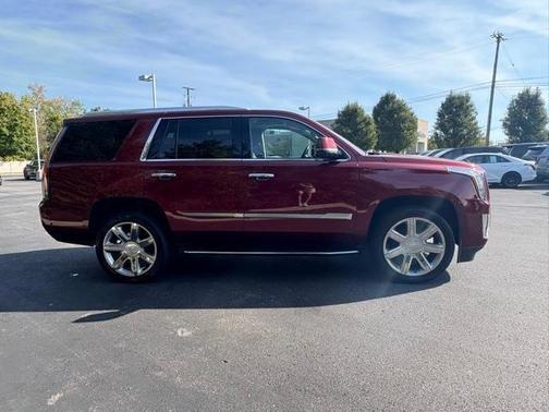 2020 Cadillac Escalade Luxury