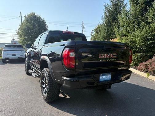 2023 GMC Canyon AT4X