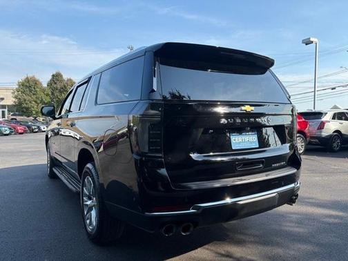 2025 Chevrolet Suburban Premier